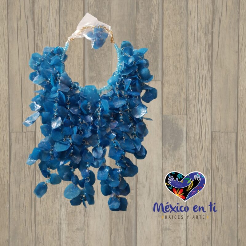 Collares